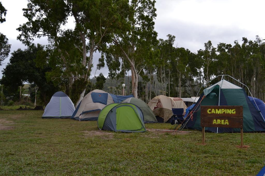 Dunk Island View Caravan Park Wongaling Beach Екстер'єр фото